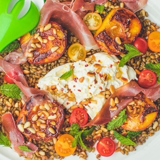 Grilled peaches,prosciutto,burrata - Recipe photo by Lous Kitchen Corner