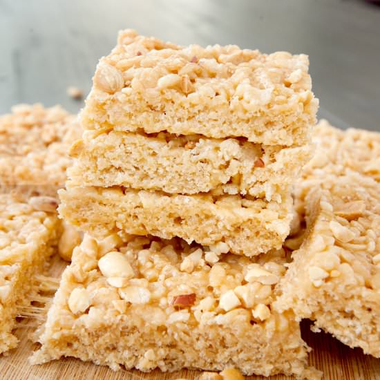 Peanut Butter Rice Krispies Treats - Recipe photo by browniebites