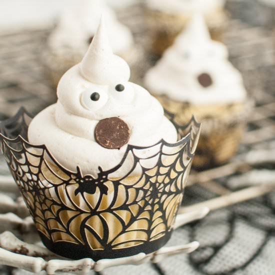 GHOST CUPCAKES - Recipe photo by KitchenDivas
