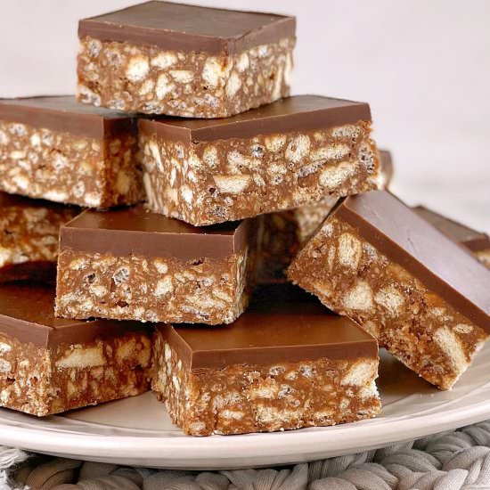 Chocolate Hedgehog Slice - Recipe photo by chef not required