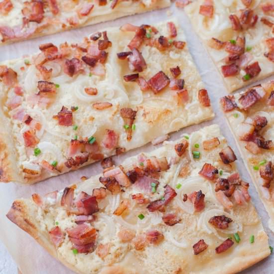 flammkuchen - Recipe photo by everyday-delicious.com