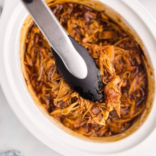 Slow Cooker BBQ Pulled Chicken - Recipe photo by pumpkinnspice