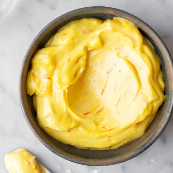 homemade saffron aioli - Recipe photo by withspice