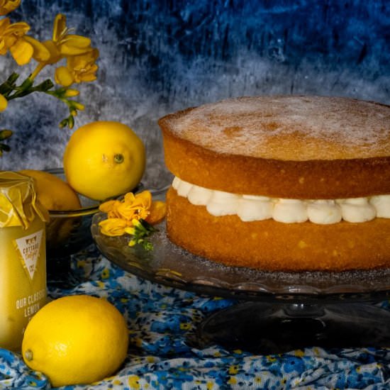 Lemon Victoria Sponge - Recipe photo by ellasbetterbakes