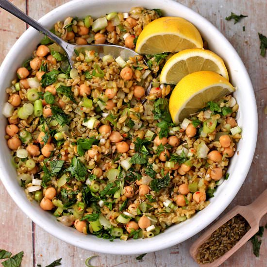 zesty lemony freekeh salad - Recipe photo by veganwithgusto