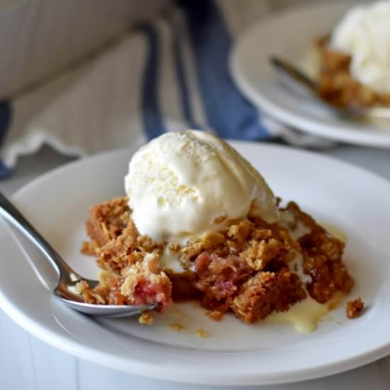Gluten Free Rhubarb Crumble - Recipe photo by Flavor Walk