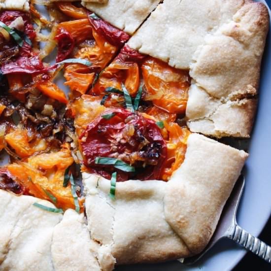 Tomato Galette w Caramelized Onion - Recipe photo by thefigjar