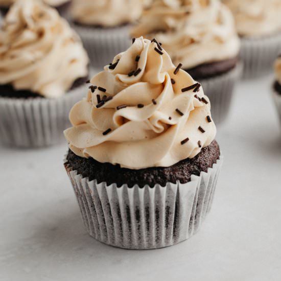 Mocha Cupcakes with Espresso Butter - Recipe photo by alpineella