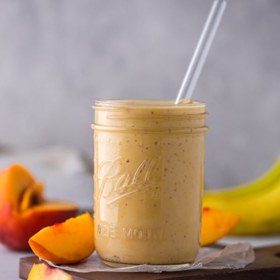Banana peach smoothie - Recipe photo by lifestyleofafoodie
