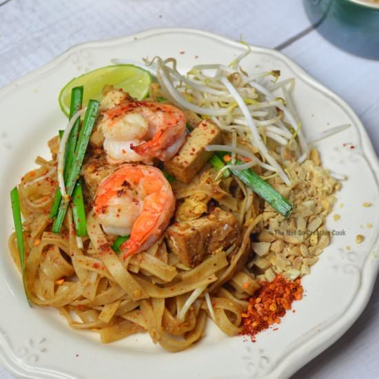 PAD THAI - Recipe photo by thenotsocreativecook