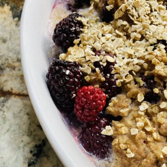 Sugar Free Blackberry Crumble - Recipe photo by theginghamapron