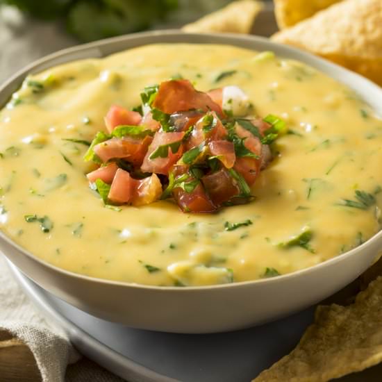 Hatch Chile Queso - Recipe photo by geekola