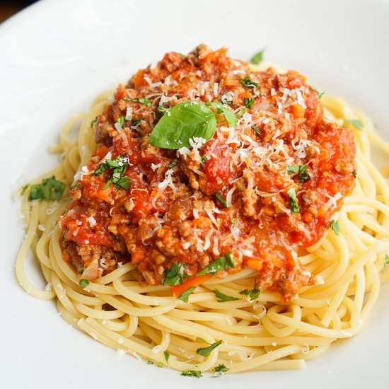 Simple Bolognese Pasta - Recipe photo by cookingwithteamj