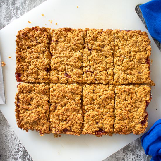 Jam Flapjacks - Recipe photo by donnadundasblog