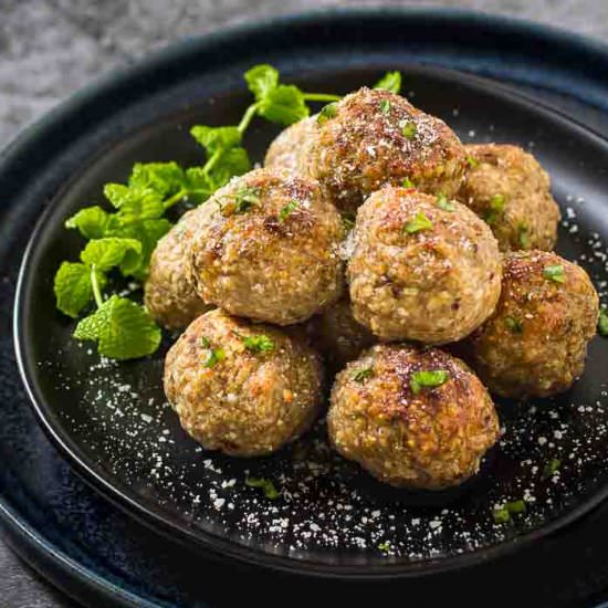 Air Fryer Turkey Meatballs - Recipe photo by dizzybusyandhungry