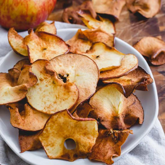 Air Fryer Apple Chips - Recipe photo by Running to the Kitchen