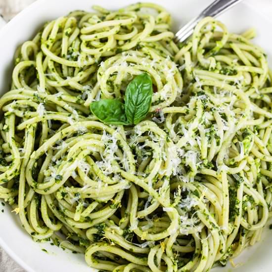 Spinach Green Pasta Sauce - Recipe photo by therusticfoodie