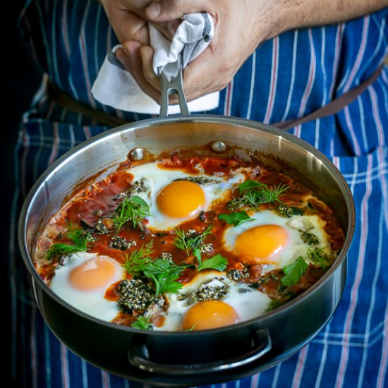 Kale Shakshuka with Za'atar - Recipe photo by between2kitchens