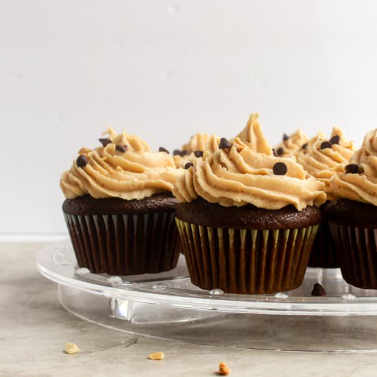 Moist Chocolate Cupcakes - Recipe photo by Tidbitsbytaylor