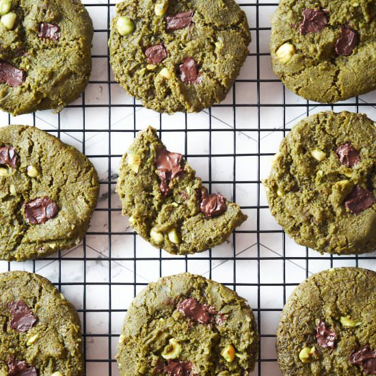 Matcha Hazelnut Chocolate Cookies - Recipe photo by Veganbell