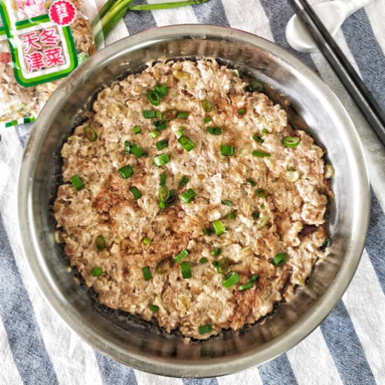 Pork with preserved vegetables - Recipe photo by Taste of Asian Food