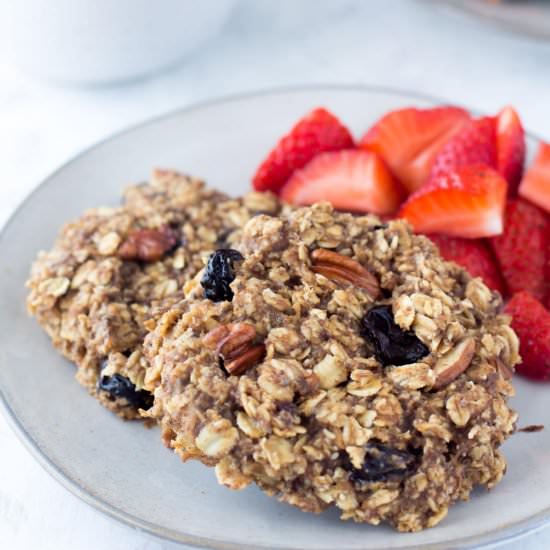 Healthy Breakfast Cookies - Recipe photo by Kelli @ Hungry Hobby