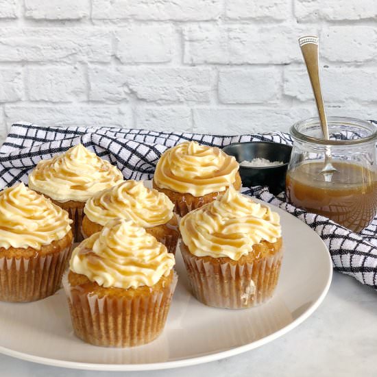 Vegan Salted Caramel Cupcakes - Recipe photo by theurbenlife