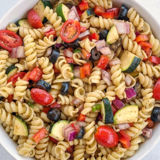 Veggie Pasta Salad - Recipe photo by theurbenlife