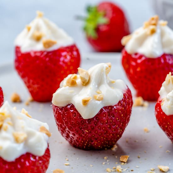 CHEESECAKE STUFFED STRAWBERRIES - Recipe photo by healthyfitnessmeals