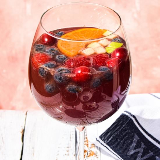 Sangria - Recipe photo by Annikaeats