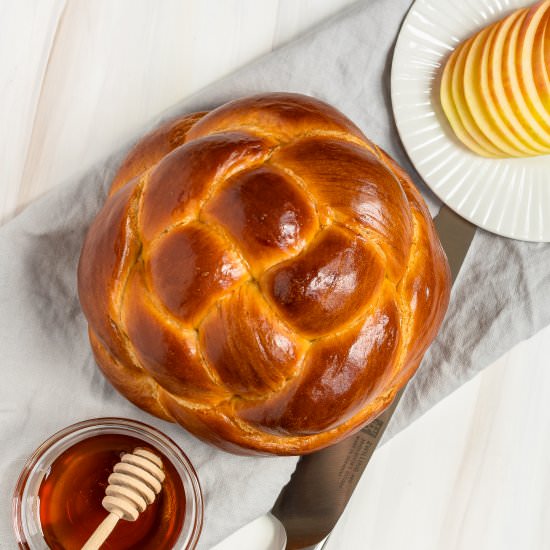 How to Make a 4-Strand Round Braid - Recipe photo by Cinnamon Shtick