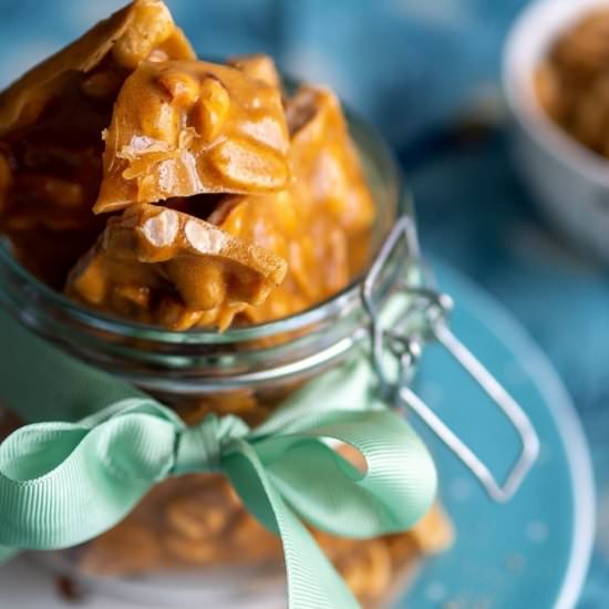 Vegan Peanut Brittle - Recipe photo by modernveganguide