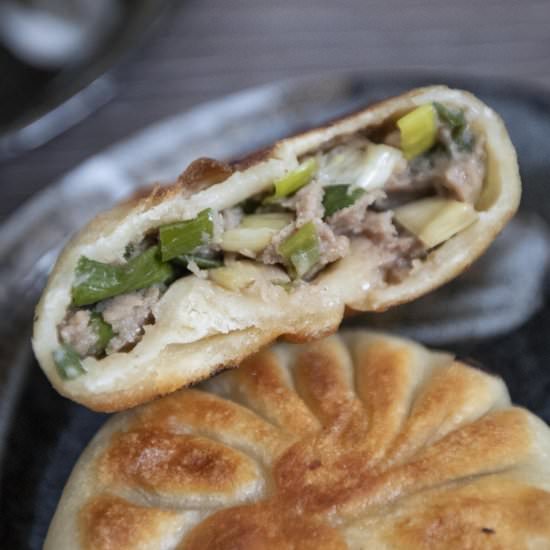 Pan-fried Chinese beef pie - Recipe photo by foodmakesmehappy