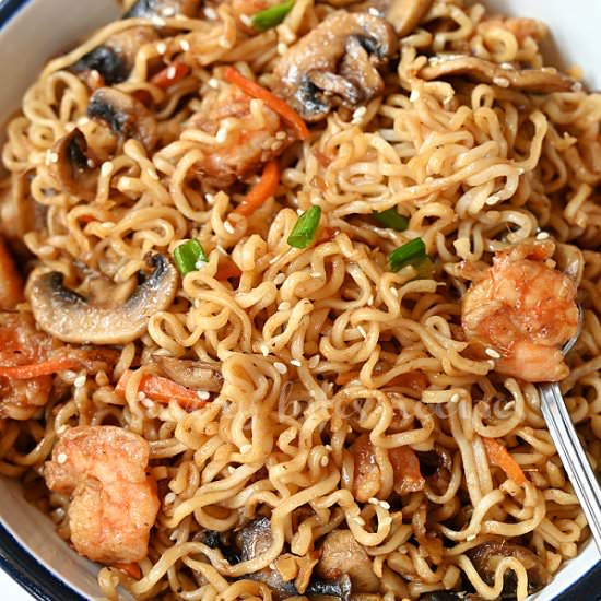 Sesame Ramen Noodles - Recipe photo by Savory Bites
