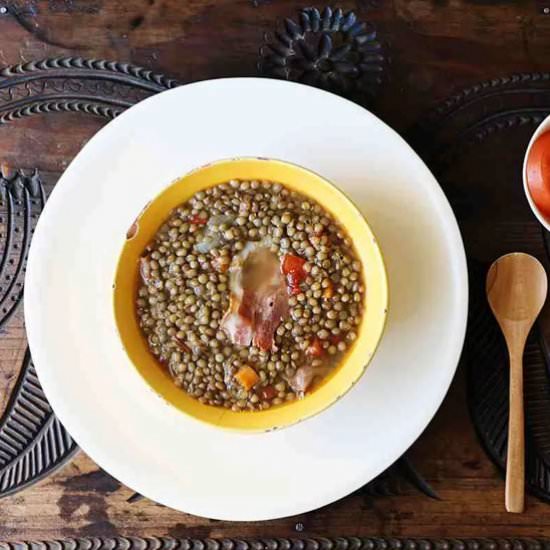 Lentil Soup - Recipe photo by MexicanFoodJournal
