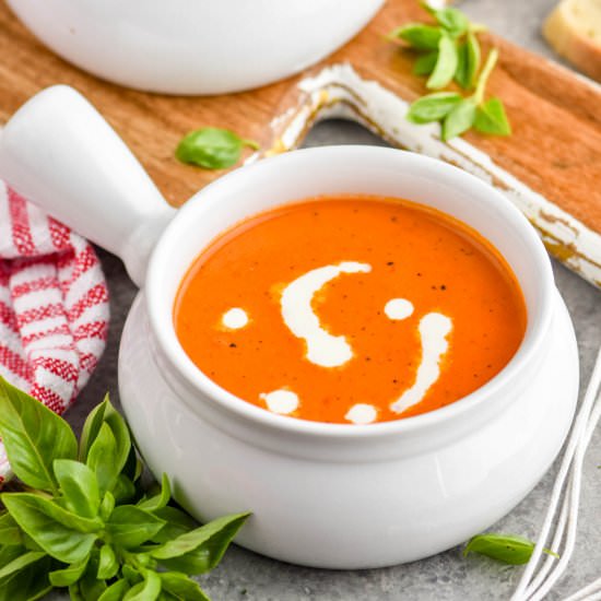 Creamy Tomato Bisque - Recipe photo by simplejoy