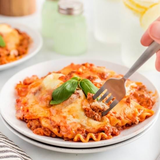 Easy Skillet Lasagna - Recipe photo by noshingwiththenolands