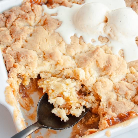 Cake Mix Apple Cobbler - Recipe photo by thedarlingapron