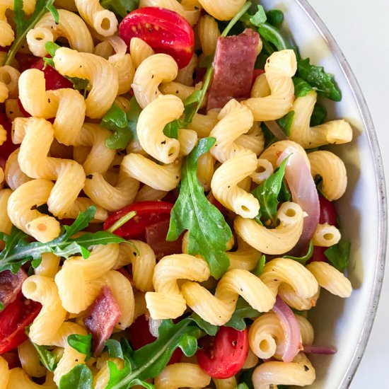 Healthier BLT Pasta Salad - Recipe photo by Sugarylogic