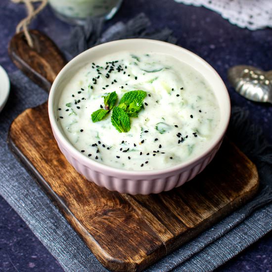 Vegan Raita in 5 Minutes - Recipe photo by veganpunks