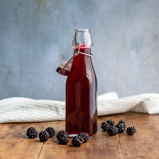 Blackberry Syrup - Recipe photo by veggie desserts