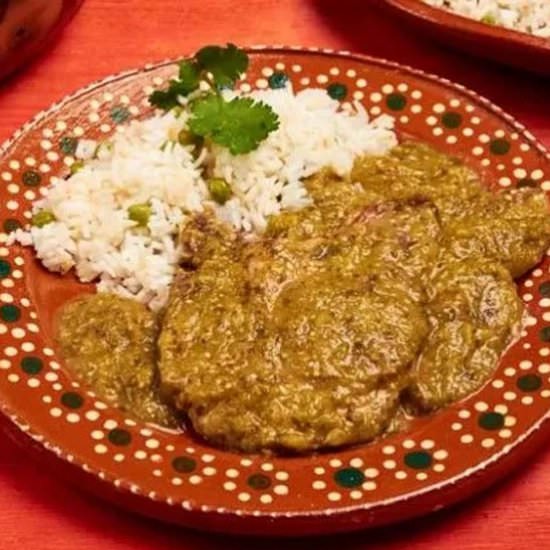 Pork Chops in Salsa Verde - Recipe photo by MexicanFoodJournal