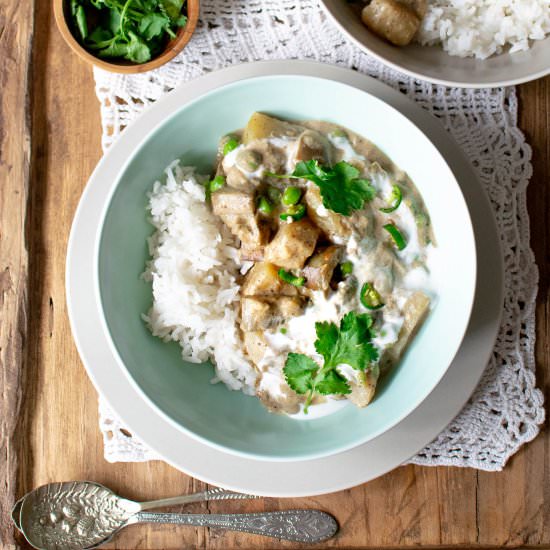 Creamy Vegan Korma - Recipe photo by veganpunks
