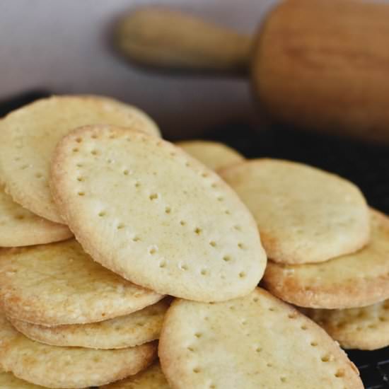 Arrowroot Biscuits - Recipe photo by cookingwithnanaling