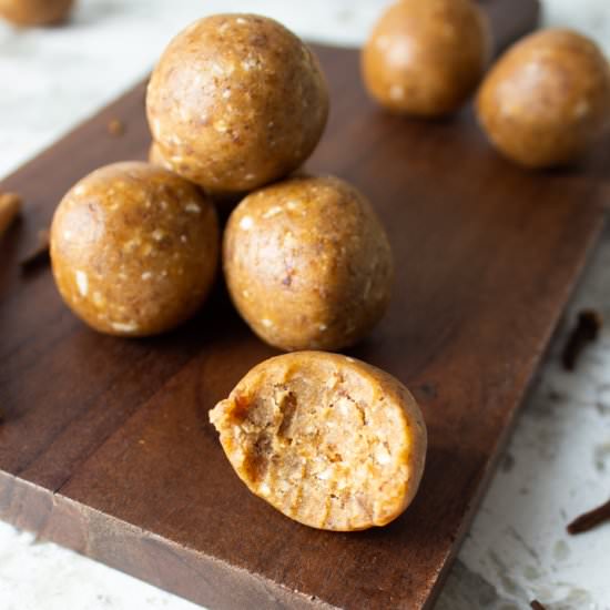 Chai Collagen Bliss Balls - Recipe photo by HurriedHealthNut