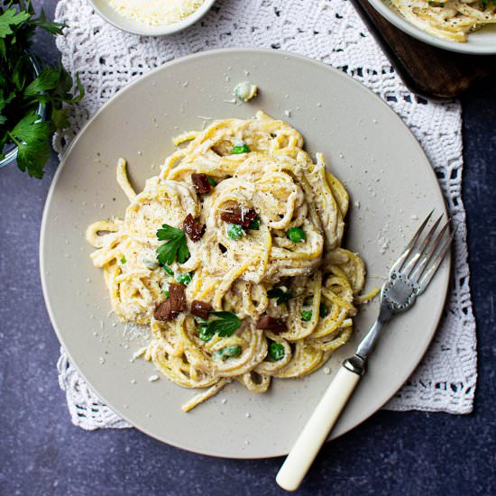 Vegan Creamy Carbonara - Recipe photo by veganpunks