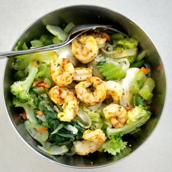 Shrimps Veggies Bowl - Recipe photo by escapetofood