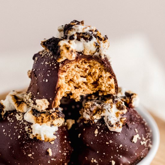 Toasty S'mores Truffles - Recipe photo by butter and bliss