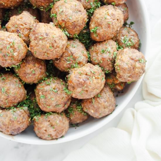 Oven Baked Meatballs - Recipe photo by thedarlingapron