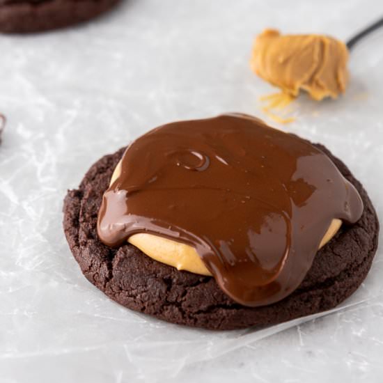 Crumbl buckeye brownie cookies - Recipe photo by lifestyleofafoodie